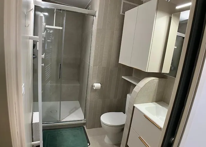 Giens T3, Air-conditioned, Ground Floor, Garden, Direct Access