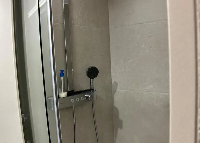 Giens T3, Air-conditioned, Ground Floor, Garden, Direct Access Hyères