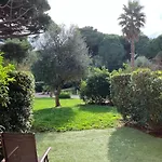 Giens T3, Air-conditioned, Ground Floor, Garden, Direct Access * Hyeres