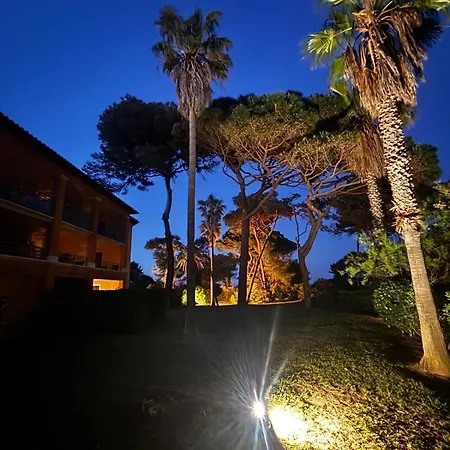 Giens T3, Air-conditioned, Ground Floor, Garden, Direct Access *