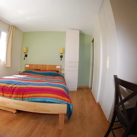 Giens T3, Air-conditioned, Ground Floor, Garden, Direct Access * Hyeres