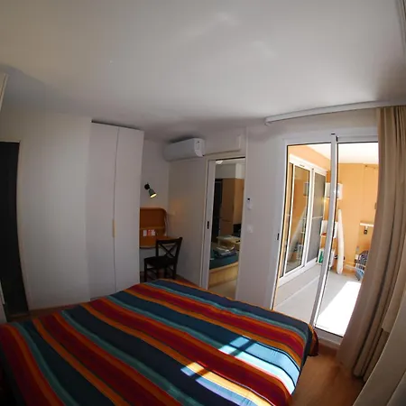 Giens T3, Air-conditioned, Ground Floor, Garden, Direct Access Hyeres