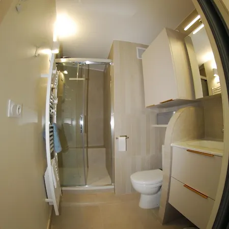 Giens T3, Air-conditioned, Ground Floor, Garden, Direct Access * Hyeres
