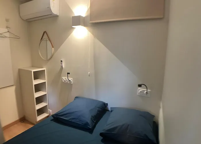 Giens T3, Air-conditioned, Ground Floor, Garden, Direct Access Lejlighed